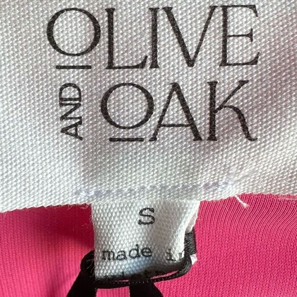 NWT Olive & Oak Aruba Pink Peplum Ruffle Strappy Keyhole Cami Blouse - Picture 7 of 8